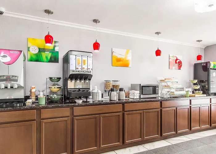 Quality Inn Forest City