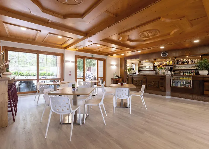 Park Hotel Val Di Monte ***S