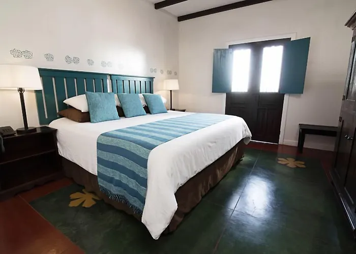 Hotel Isla De Flores