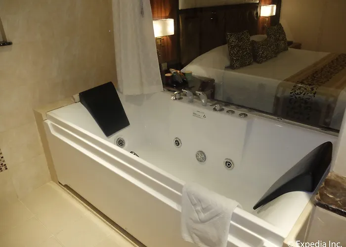 Central Park Tower Resort