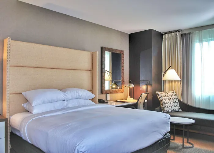 Doubletree By Hilton Hotel Reading