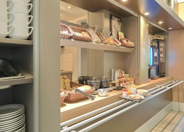 B&B Hotel Alencon Nord