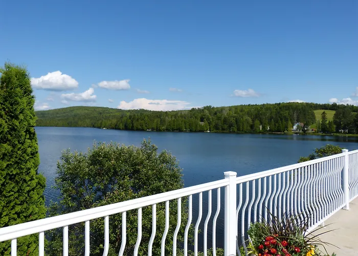 Auberge Du Lac Malcom