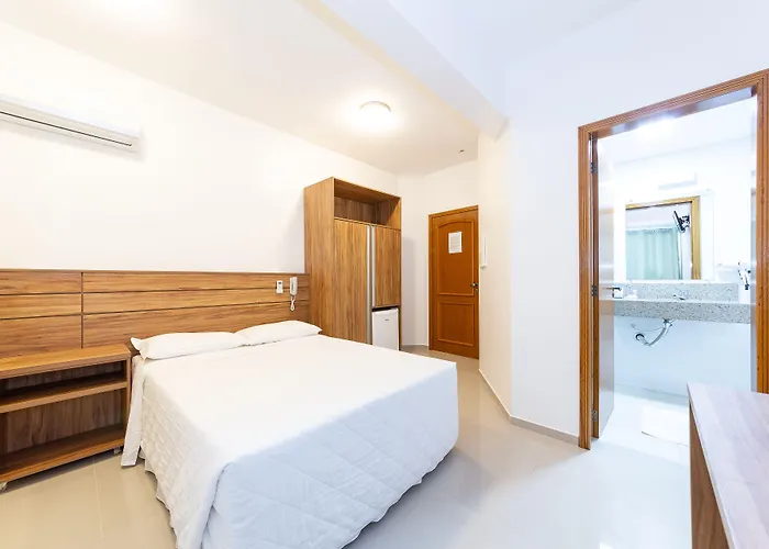 Slim Hotel Sao Jose Zion