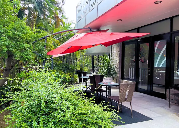Paseo Premiere Hotel