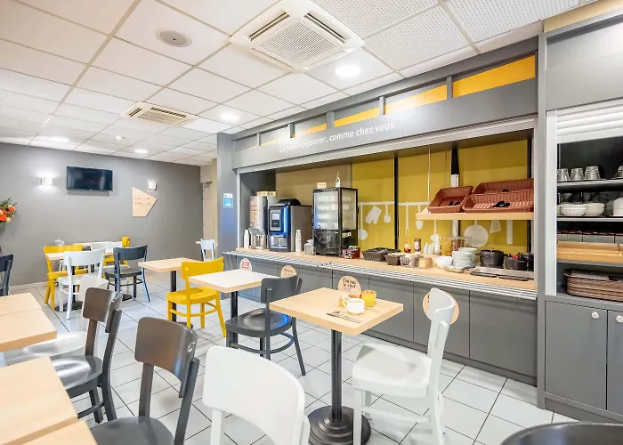 B&B HOTEL Hyères