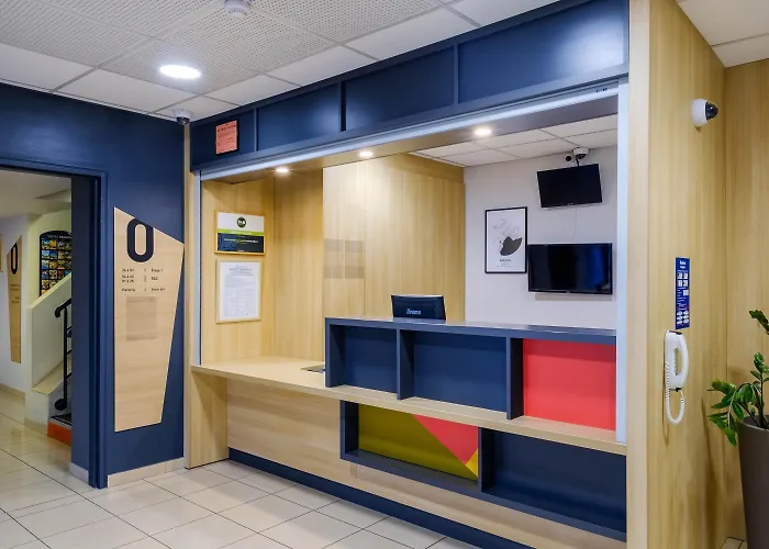 B&B HOTEL FREJUS Puget-sur-Argens