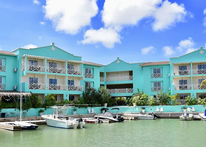 Ocean Breeze Boutique Hotel & Marina