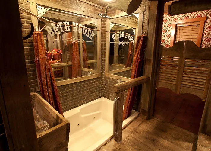 Black Swan Inn Luxurious Theme Rooms