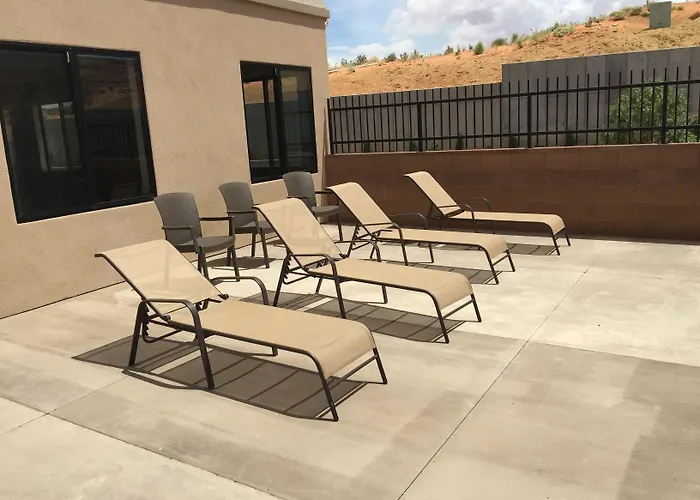Sleep Inn & Suites Page At Lake Powell