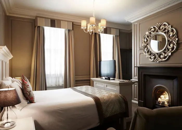 Vanbrugh House Hotel