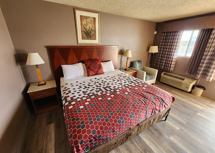 Satellite Inn