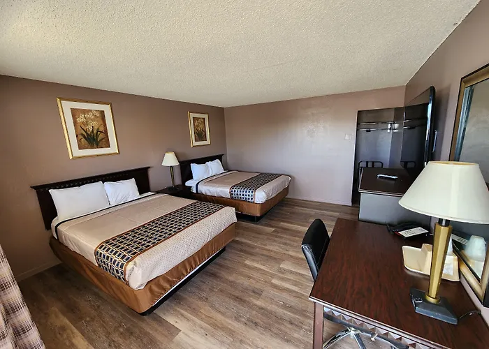 Satellite Inn