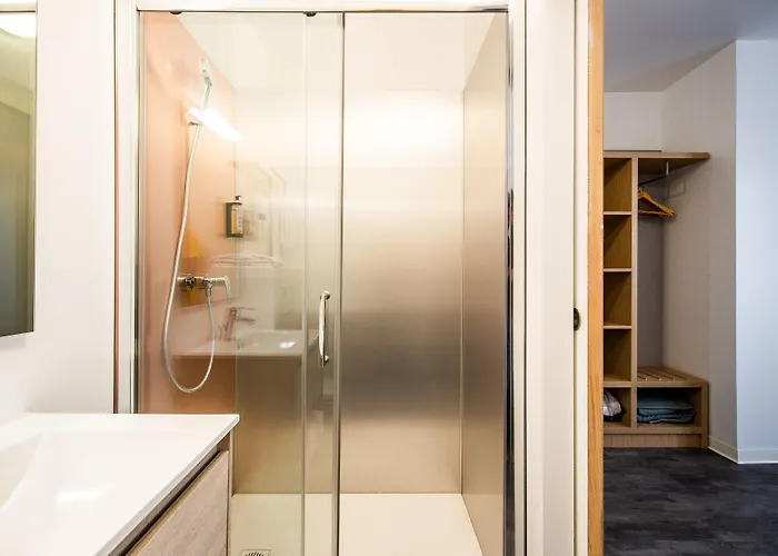Hotel Pb - Paris-Barcelone