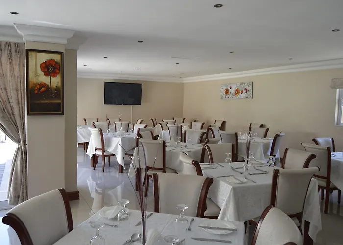 Lakeview Boutique Hotel & Conference Center
