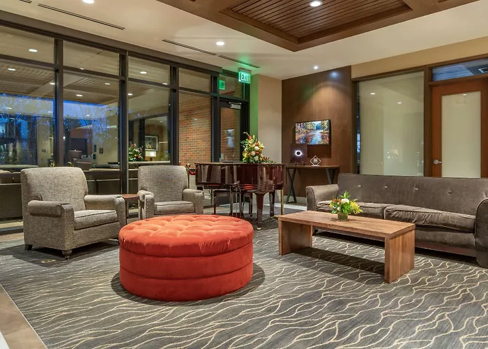 Best Western Premier Boulder Falls Inn
