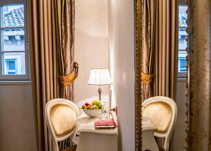 Heritage Hotel Life Palace