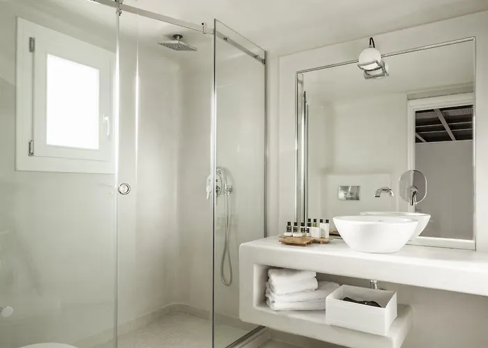 Art Hotel Santorini (Adults Only)