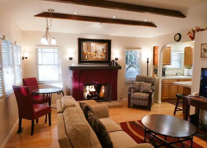 Briarwood Inn