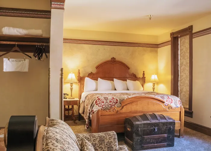 Historic Bullock Hotel