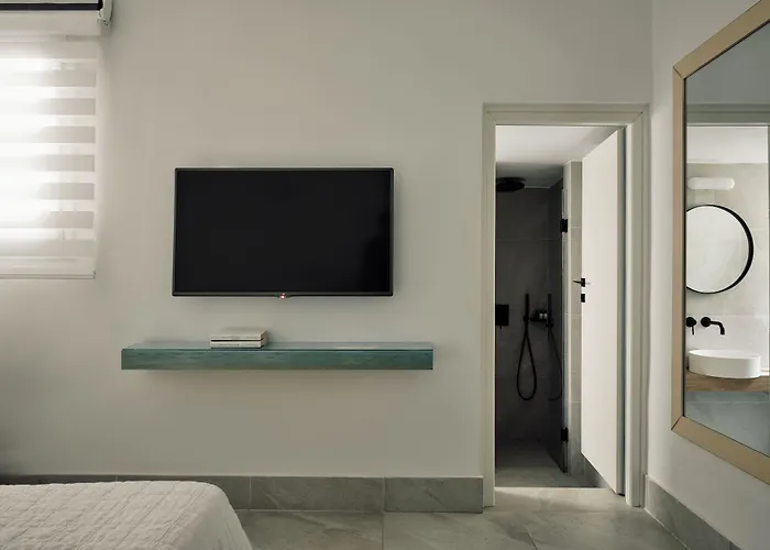 Acteon Hotel