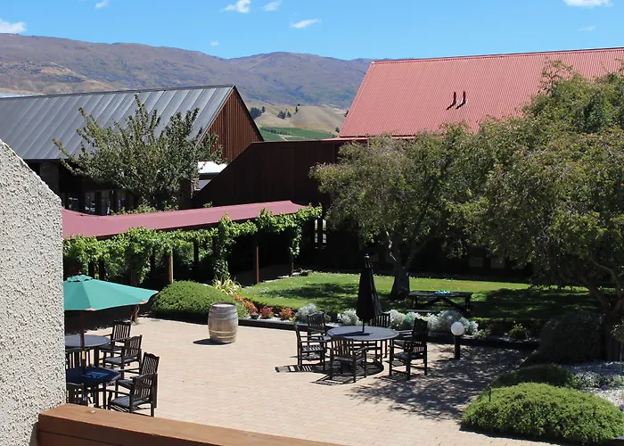 The Harvest Hotel