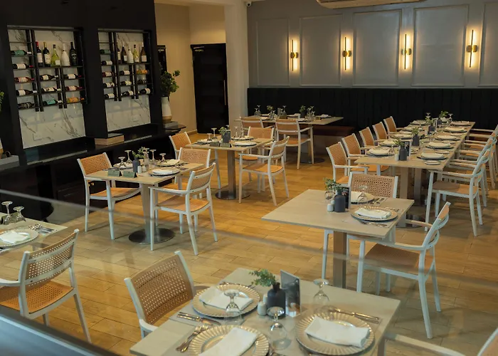 Aranjuez Hotel&Suites