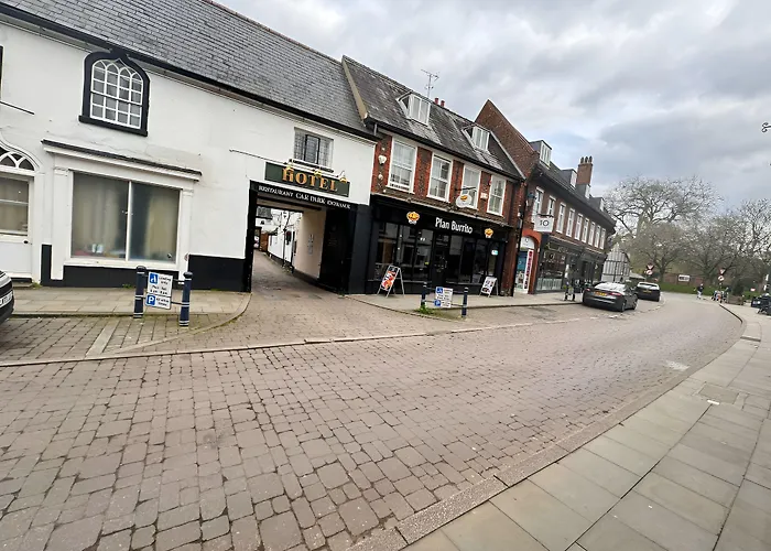 Villare Hitchin Town Centre