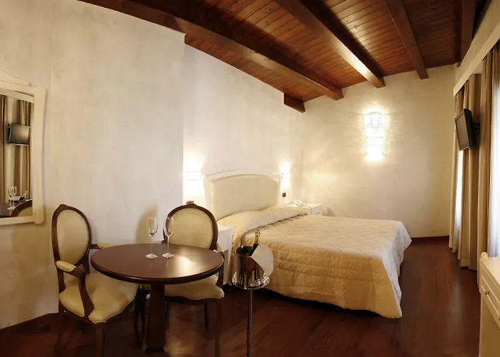 Hotel Rojan