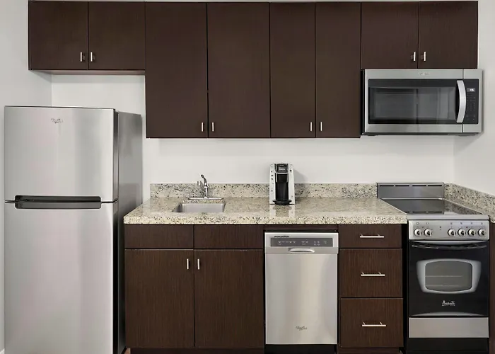 Towneplace Suites By Marriott Lawrence Downtown