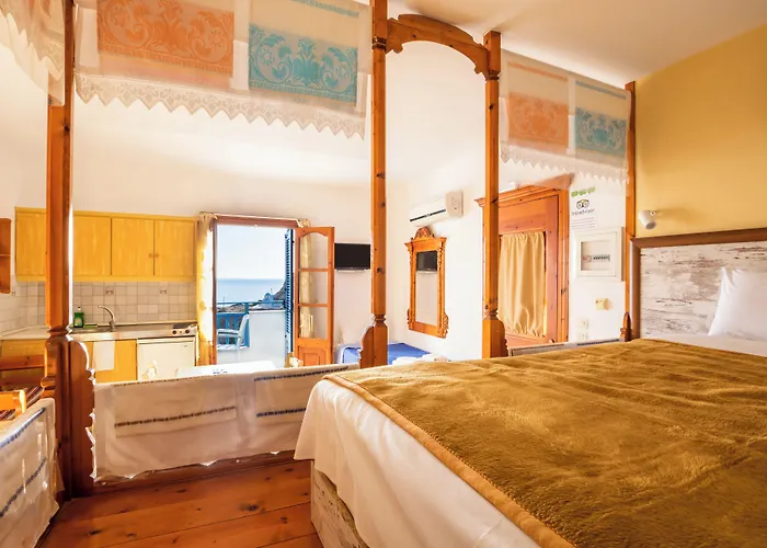 Archontiko Hotel And Apartments
