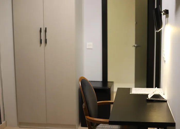 New Hotel Colon