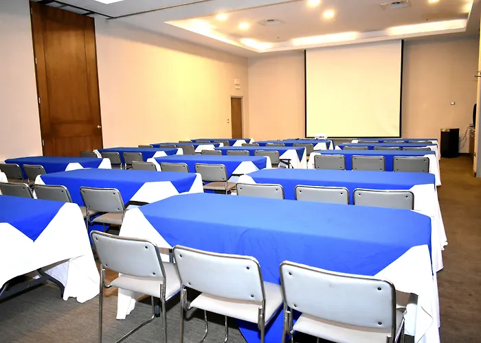 Hampton Inn By Hilton Hermosillo