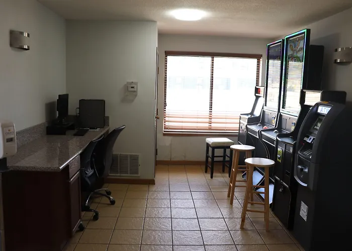Econo Lodge Inn & Suites Wisconsin Dells