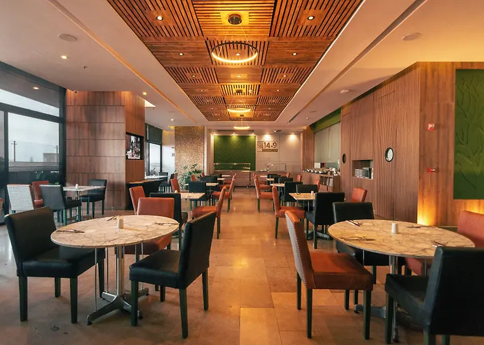 Hotel Mocawa Plaza Armenia