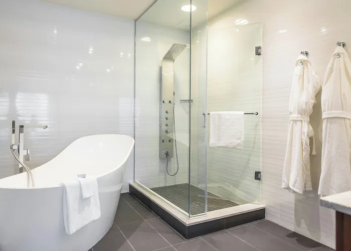 Delta Hotels By Marriott Waterloo