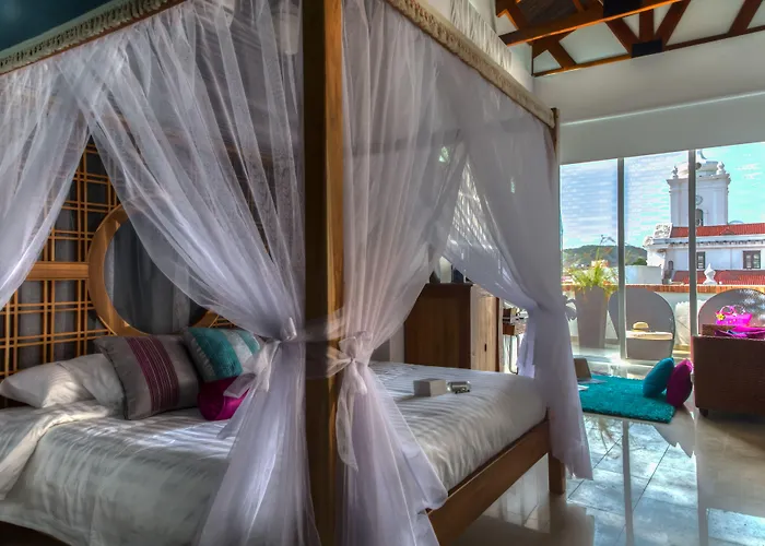 Casa De Leda, A Kali Hotel