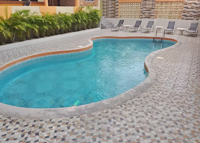 Hotel Garant & Suites