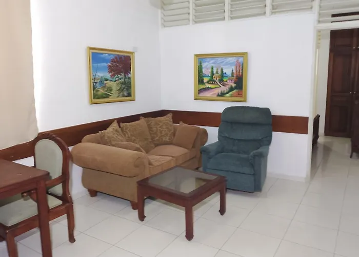 Hotel Garant & Suites