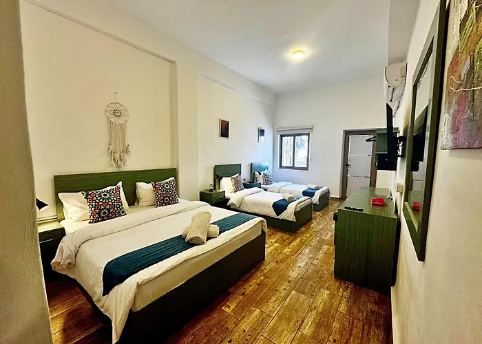 The Sydney Hotel