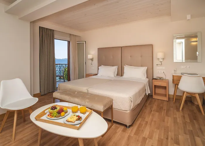 Karalis City Hotel
