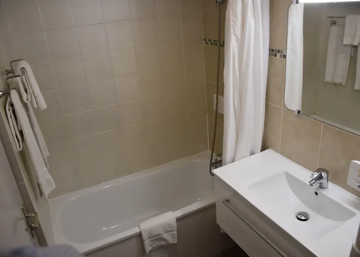 Adonis Arc Hotel Aix