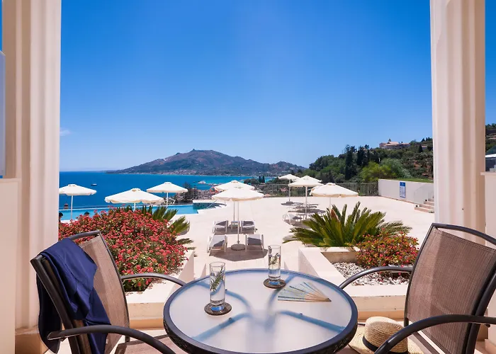 Avalon Palace Hotel By Ghh (Adults Only)