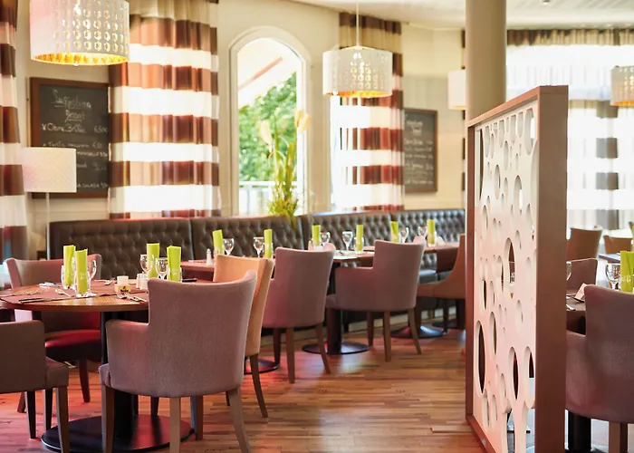 Threeland Hotel