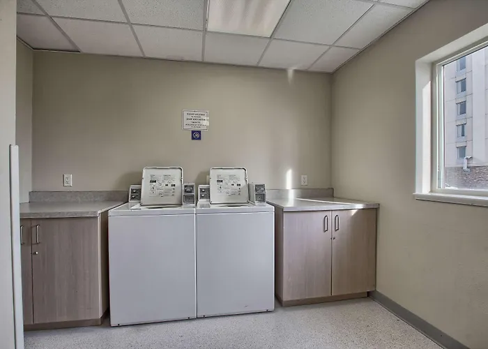 Motel 6-London, On - Ontario