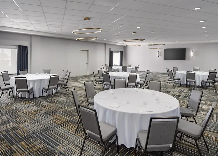 Homewood Suites By Hilton Midland