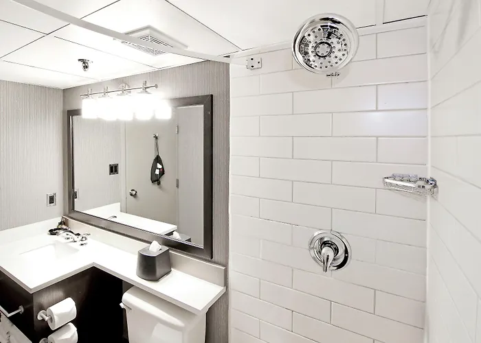 Best Western Plus Banff International Lodge