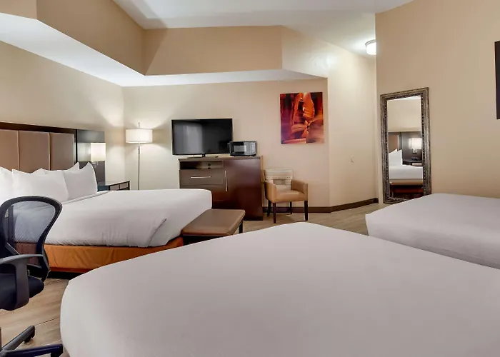 Best Western View Of Lake Powell Hotel
