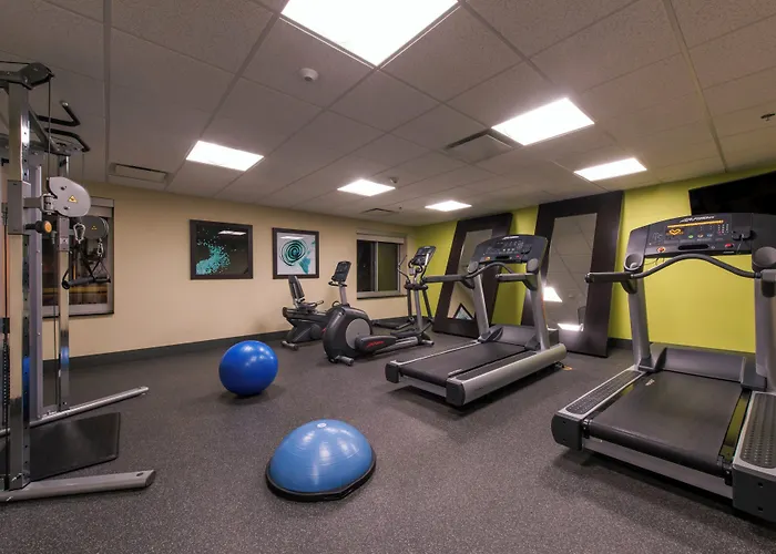 Holiday Inn Express & Suites Colorado Springs Central By Ihg