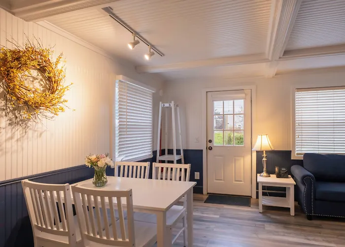 Cannon Beach Hotel Collection